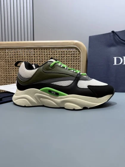 Dior B22