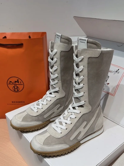 Hermes Lace up